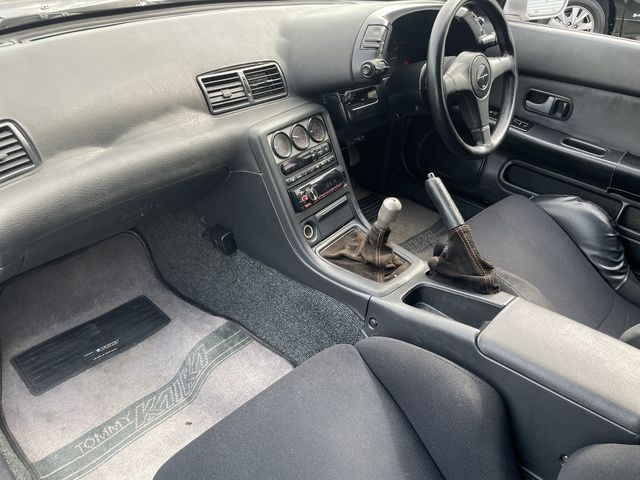 Nissan SKYLINE GT-R 1993-11 4936-17