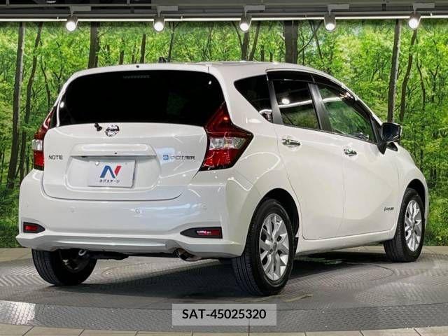 Nissan NOTE 2018-02 350763-17