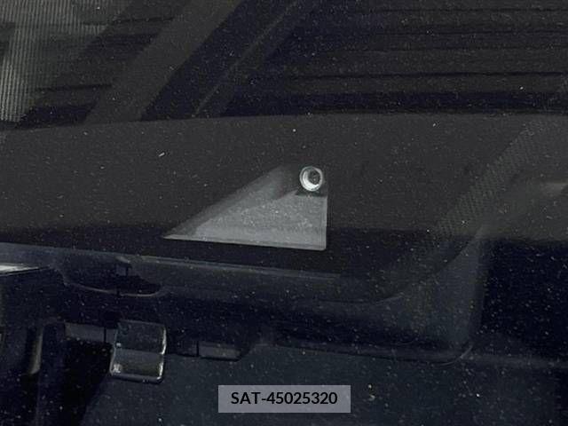 Nissan NOTE 2018-02 350763-4