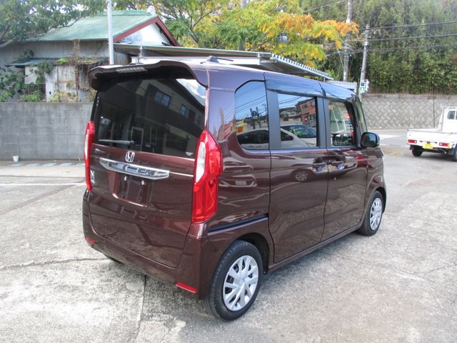 Honda N BOX 2022-02 192551-4