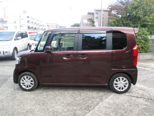 Honda N BOX 2022-02 192551-7
