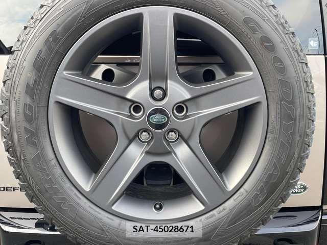 ROVER DEFENDER 2023-03 210736-14