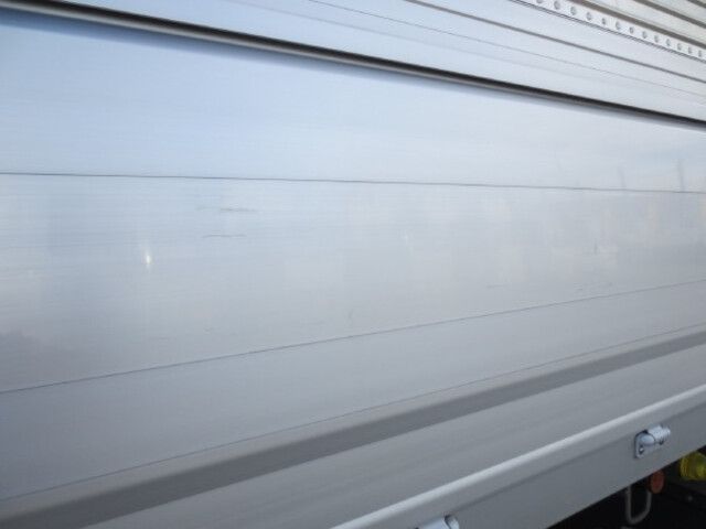 MITSUBISHI FUSO Fighter 2019-04 23630-19