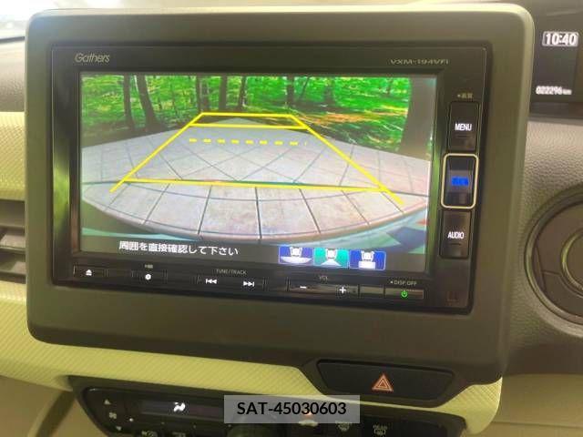 Honda N BOX 2019-04 279521-3