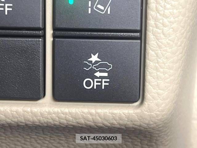 Honda N BOX 2019-04 279521-5