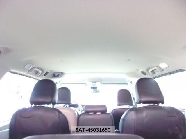 Toyota SIENNA 2020-05 210798-10