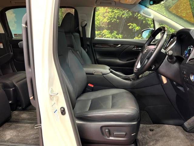 Toyota ALPHARD HYBRID 2019-12 24198-8
