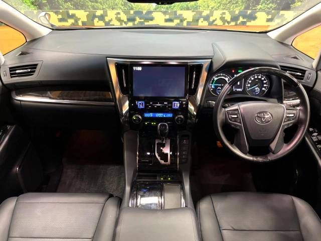 Toyota ALPHARD HYBRID 2019-12 24198-1