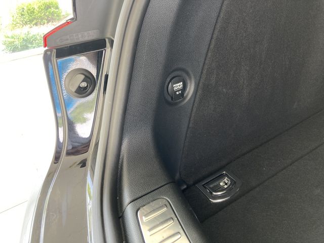Porsche MACAN 2015-08 6321-27
