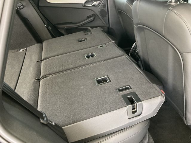 Porsche MACAN 2015-08 6321-25