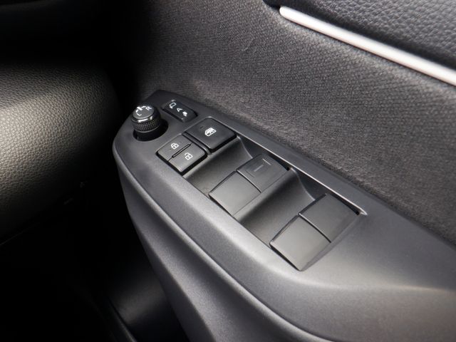 Toyota YARIS 2020-11 5886-22