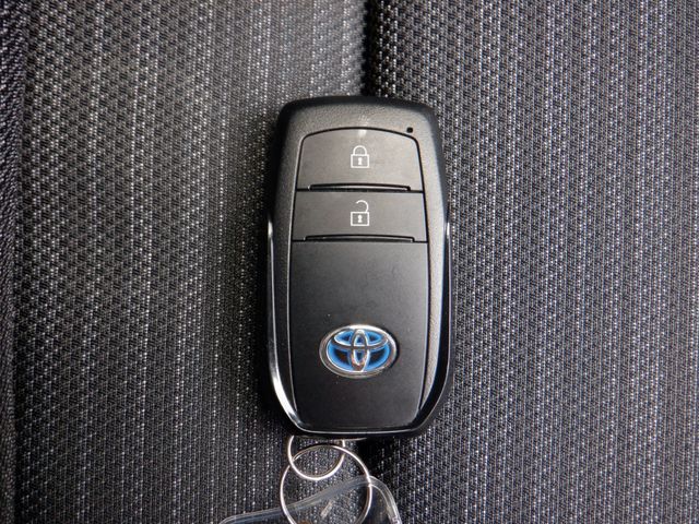 Toyota YARIS 2020-11 5886-17