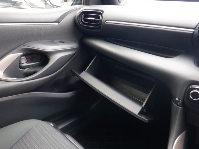 Toyota YARIS 2020-11 5886-21
