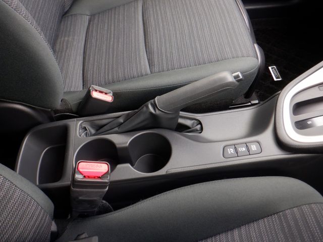 Toyota YARIS 2020-11 5886-12