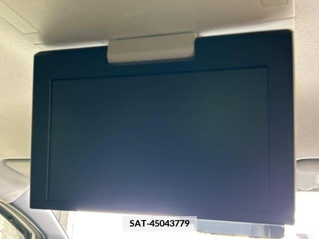 Toyota NOAH 2015-09 365095-3