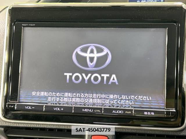 Toyota NOAH 2015-09 365095-2