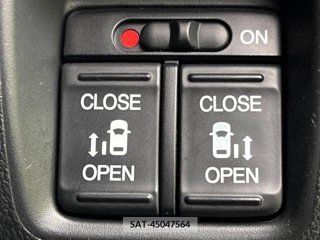 Honda N BOX CUSTOM 2015-09 221314-5