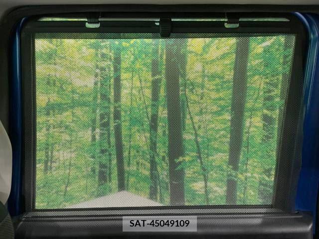 Honda N BOX CUSTOM 2017-04 279299-7