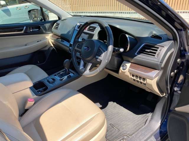 Subaru OUTBACK 2016-03 9736-3