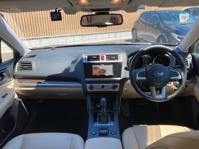 Subaru OUTBACK 2016-03 9736-1