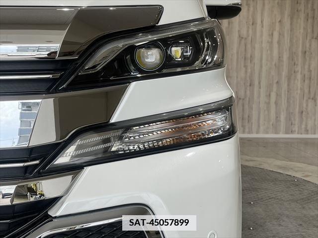 Toyota VELLFIRE 2017-01 377789-22
