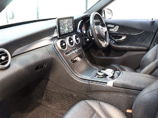 Mercedes Benz C-CLASS 2016-07 5720-1