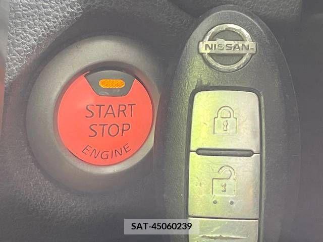 Nissan NOTE 2014-10 302357-6