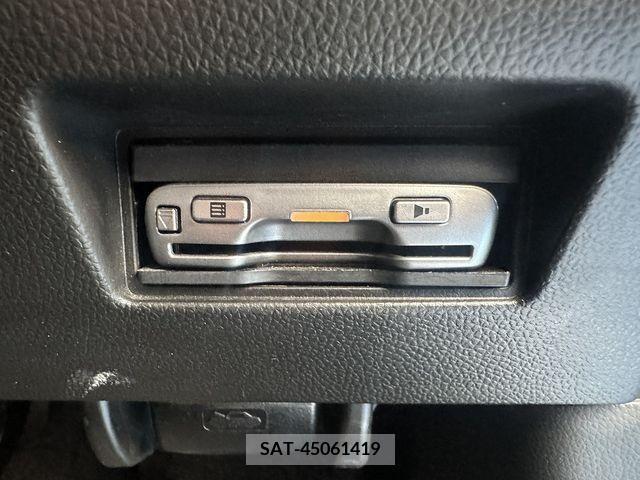 Suzuki SWIFT 2018-12 286683-19