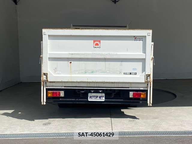 Hino DUTRO 2011-08 203753-11