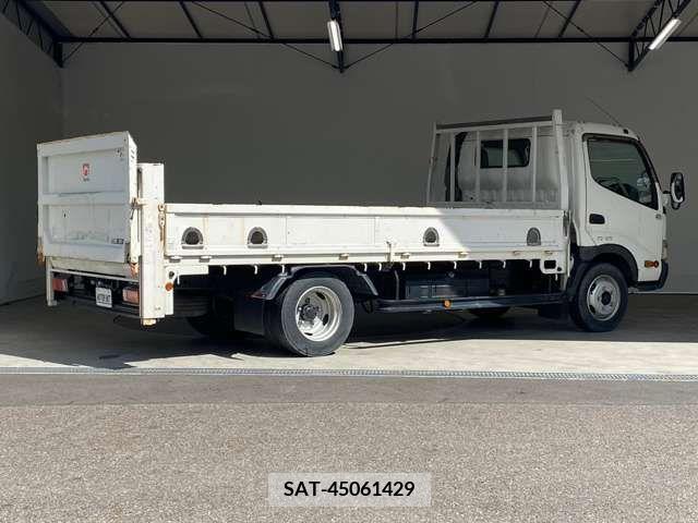 Hino DUTRO 2011-08 203753-10