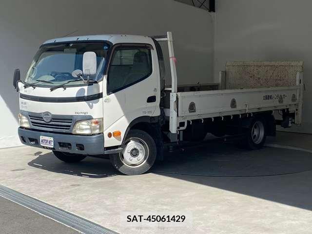 Hino DUTRO 2011-08 203753-4