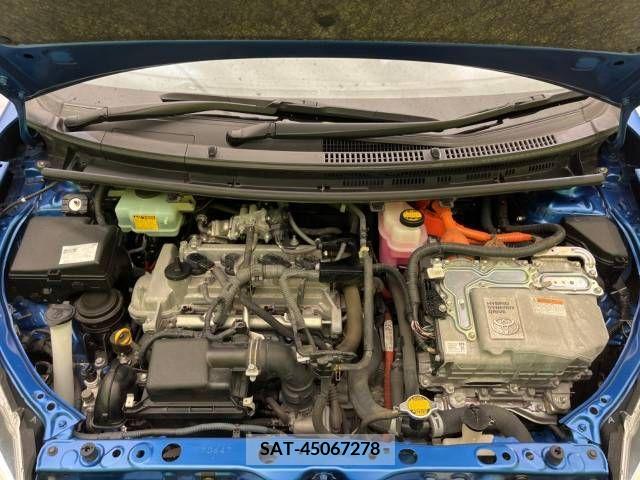 Toyota AQUA 2015-08 292194-18