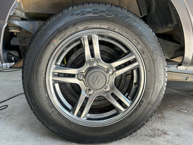 Suzuki JIMNY 2014-02 195025-24