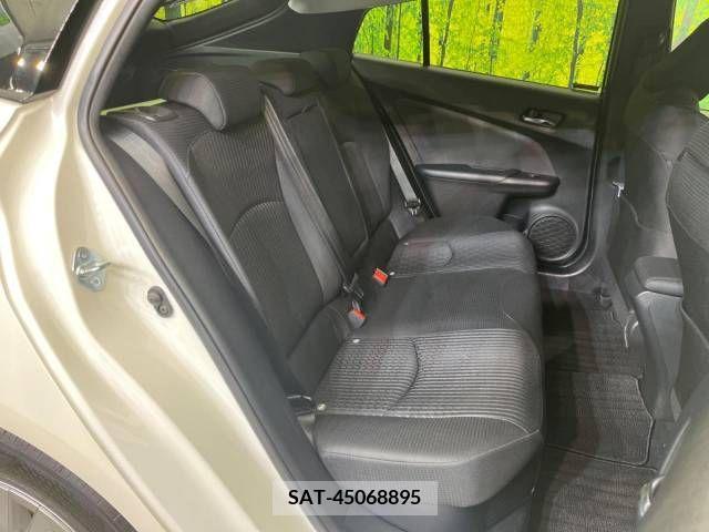 Toyota PRIUS 2017-04 246688-9