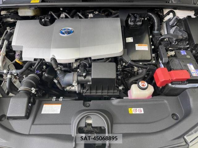 Toyota PRIUS 2017-04 246688-18