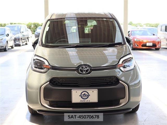 Toyota SIENTA 2023-02 375235-19