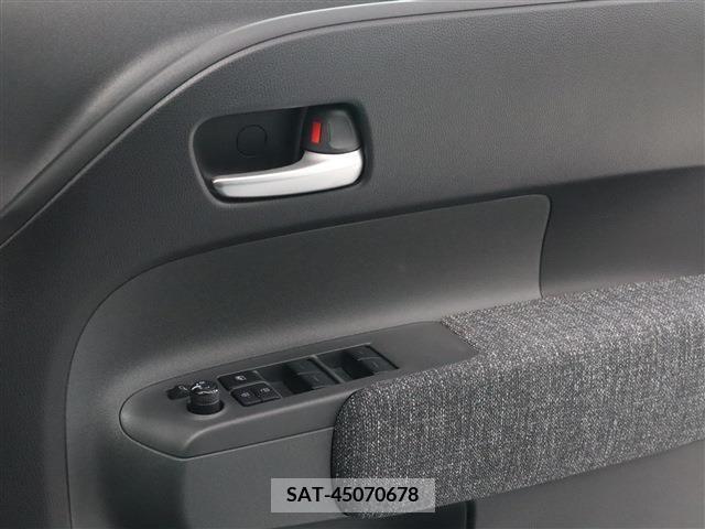 Toyota SIENTA 2023-02 375235-5