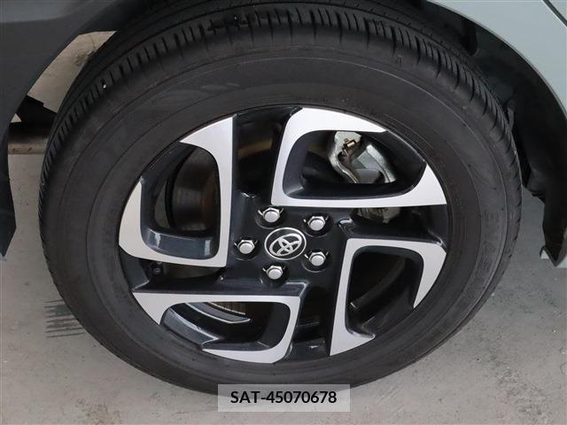 Toyota SIENTA 2023-02 375235-8