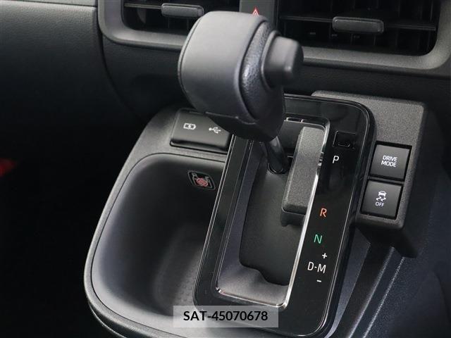 Toyota SIENTA 2023-02 375235-27
