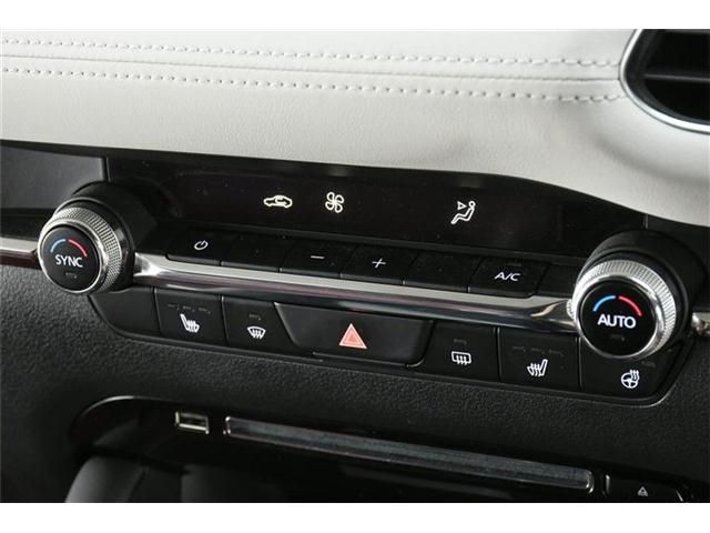 Mazda MAZDA3 2020-10 9916-9