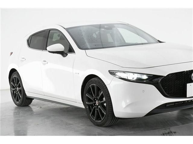 Mazda MAZDA3 2020-10 9916-2