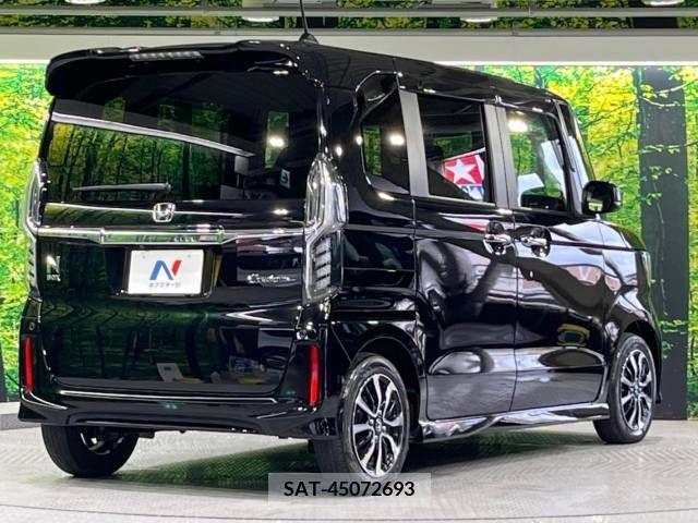 Honda N BOX CUSTOM 2019-01 330258-17