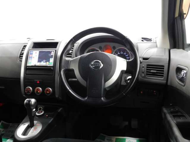 Nissan X-TRAIL 2009-10 23337-16