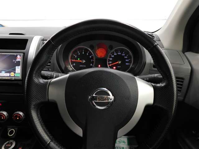 Nissan X-TRAIL 2009-10 23337-13