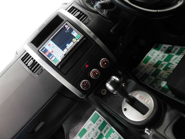 Nissan X-TRAIL 2009-10 23337-3