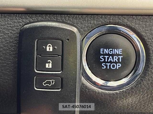 Toyota HARRIER 2017-07 331673-7