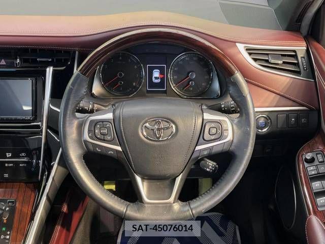 Toyota HARRIER 2017-07 331673-11