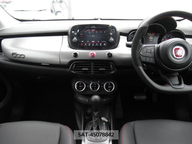 Fiat 500X 2023-12 270082-11
