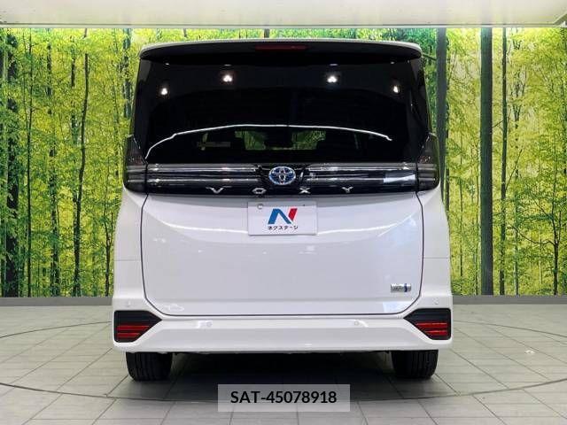 Toyota VOXY HYBRID 2022-09 370572-16