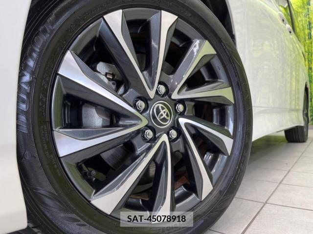 Toyota VOXY HYBRID 2022-09 370572-14